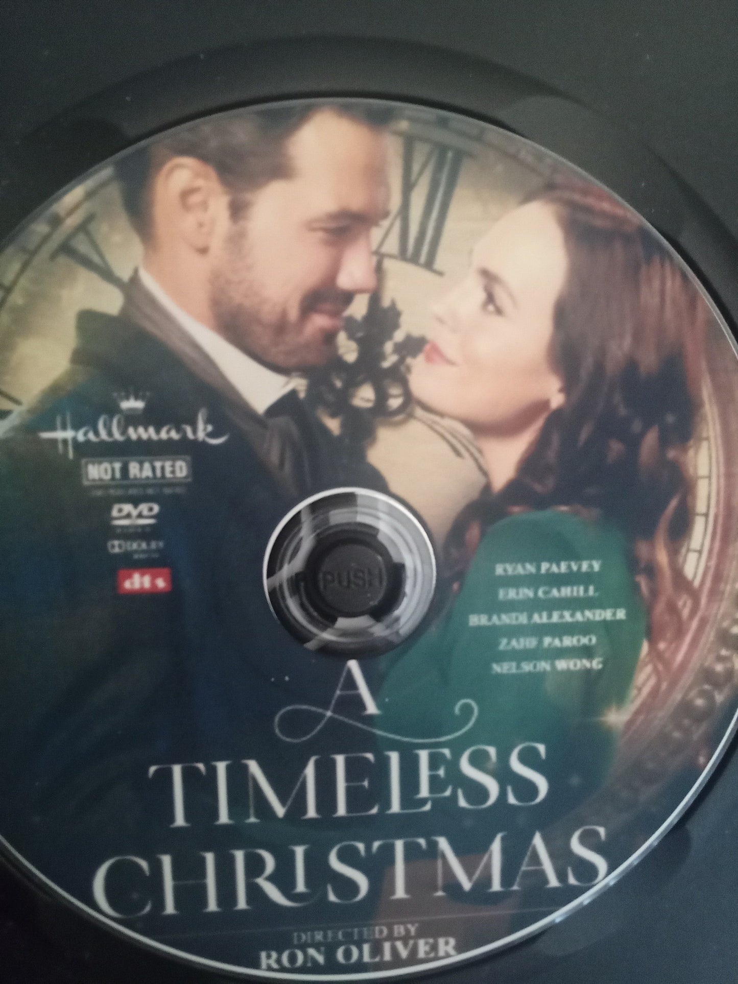 A Timeless Christmas (2020) DVD with Erin Cahill & Ryan Paevey **14.25