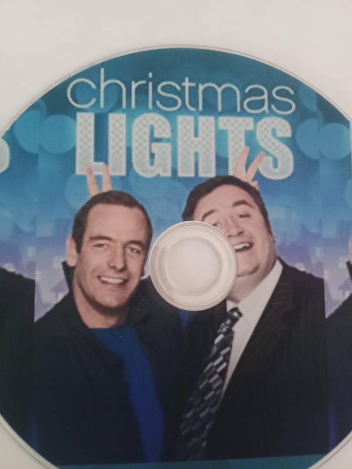 Christmas Lights (2004) DVD with Robson Green & Mark Benton