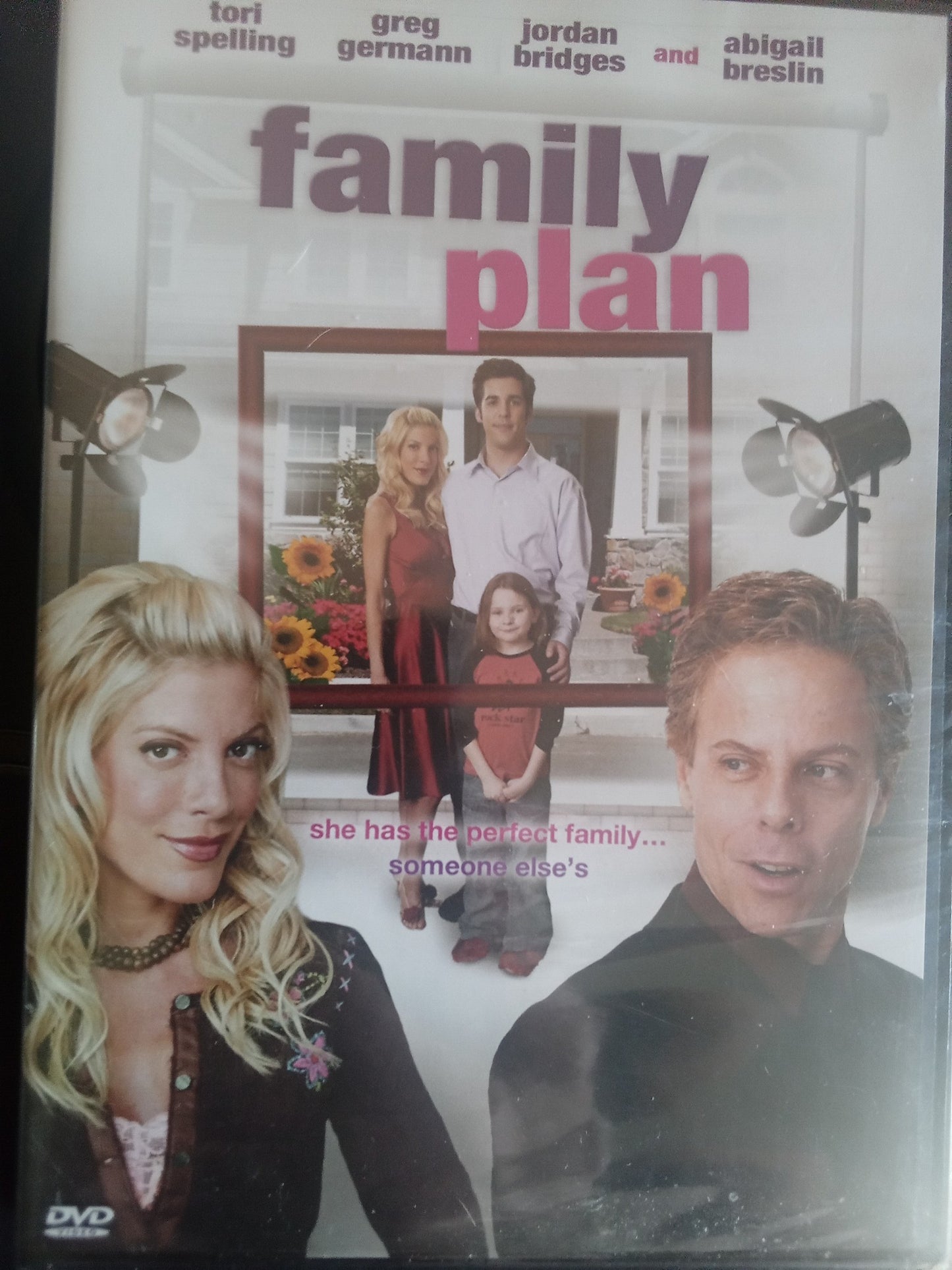 Family Plan (2005) DVD with Tori Spelling from the store shrink wrapped just overbought!