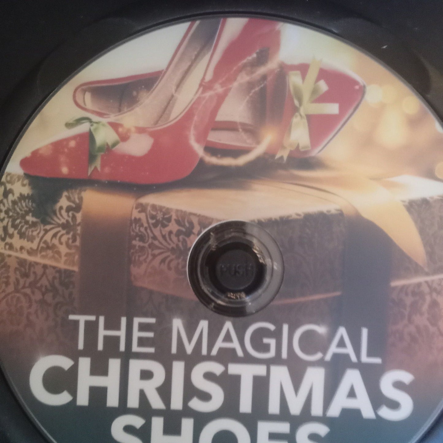 The Magical Christmas Shoes (2019) DVD with Erin Karpluk & Damon Runyan