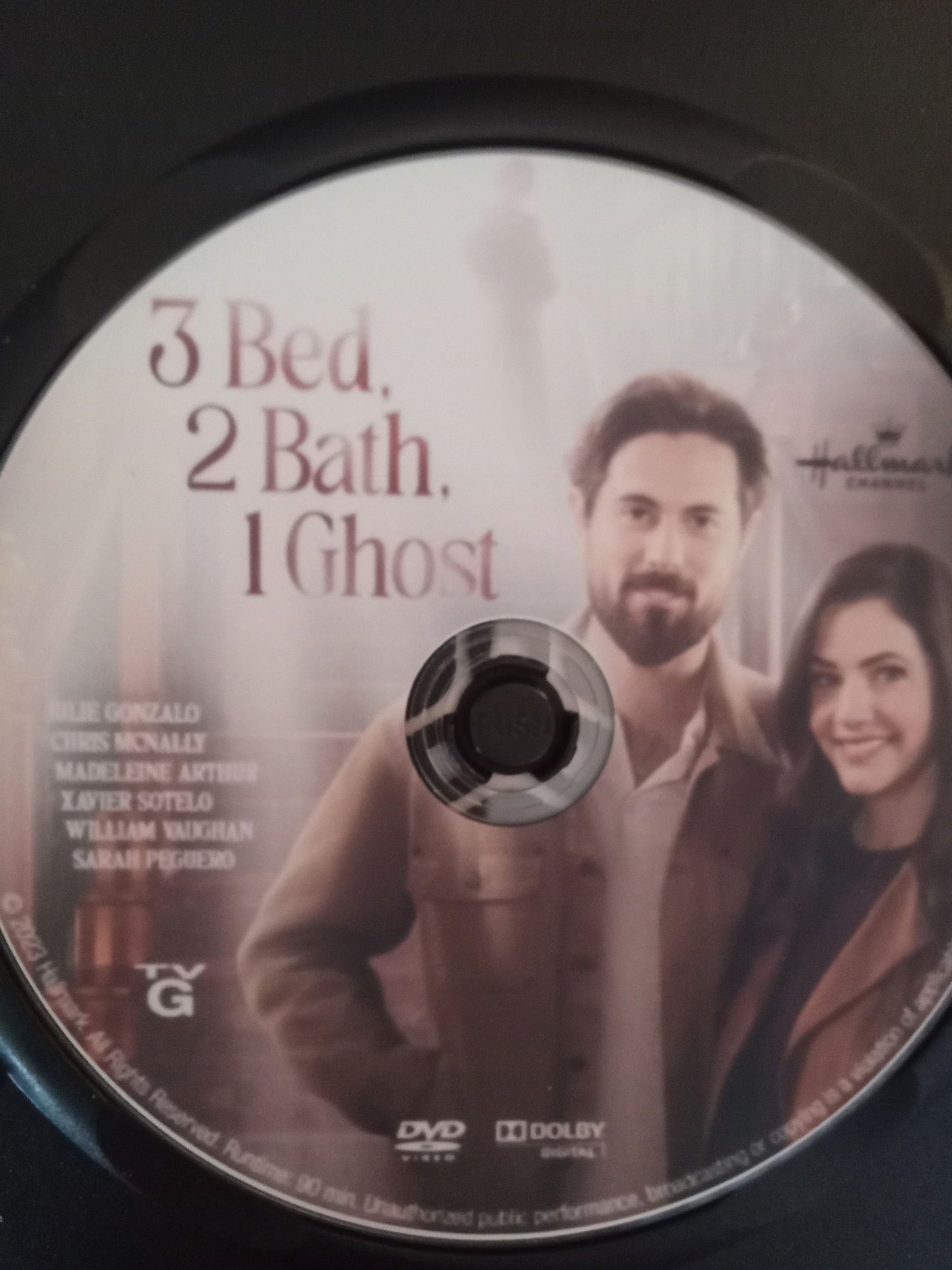 3 Bed, 2 Bath, 1 Ghost (2023) DVD with Julie Gonzolo in a DVD Case with the artwork