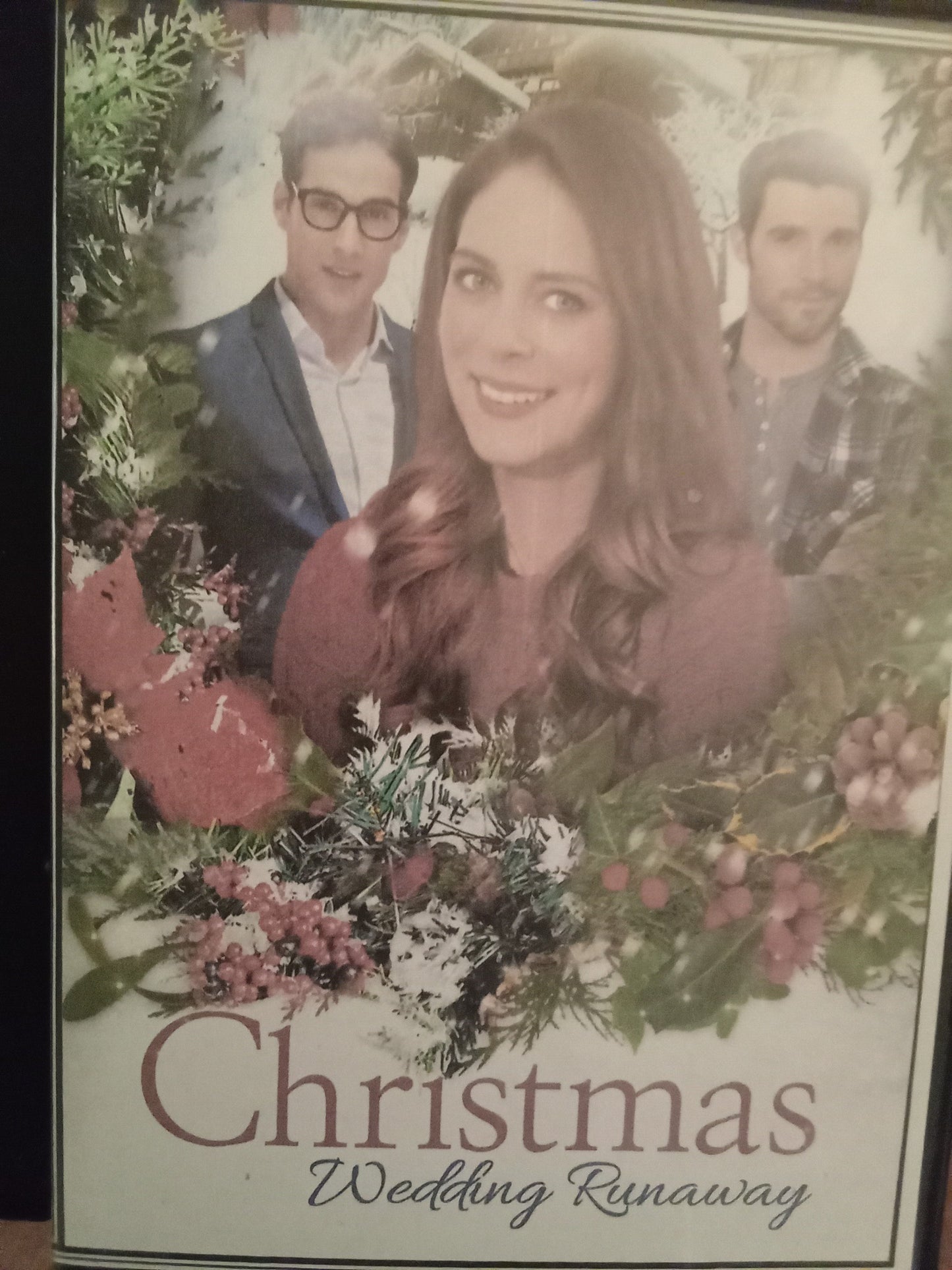 Christmas Wedding Runaway (2018) DVD with Sara Mitch in a DVD Case with the cover art