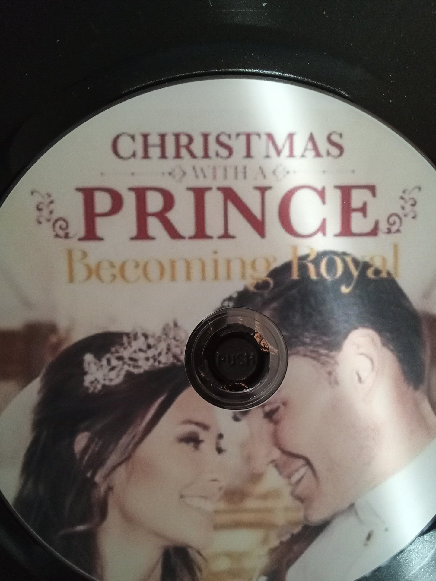 A Christmas Prince: Becoming Royal  (2019) DVD with