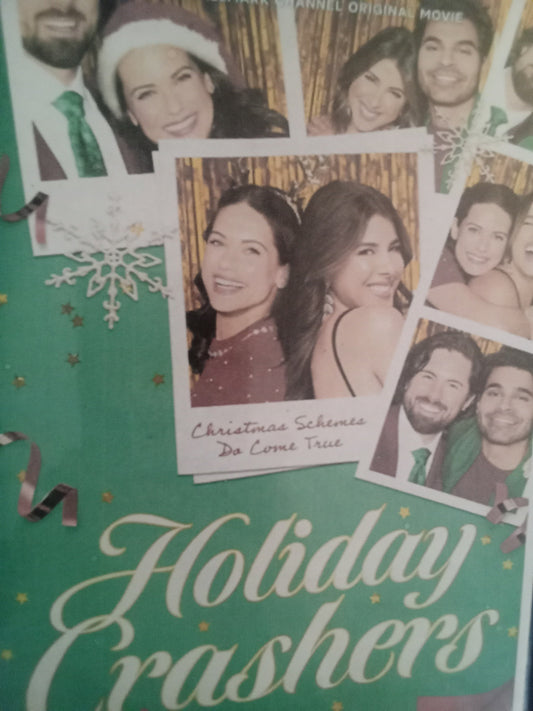 Holiday Crashers (2024) DVD with Lyndsy Fonseca and Chris McNally in a DVD CASE with COVER ART ***SALE**