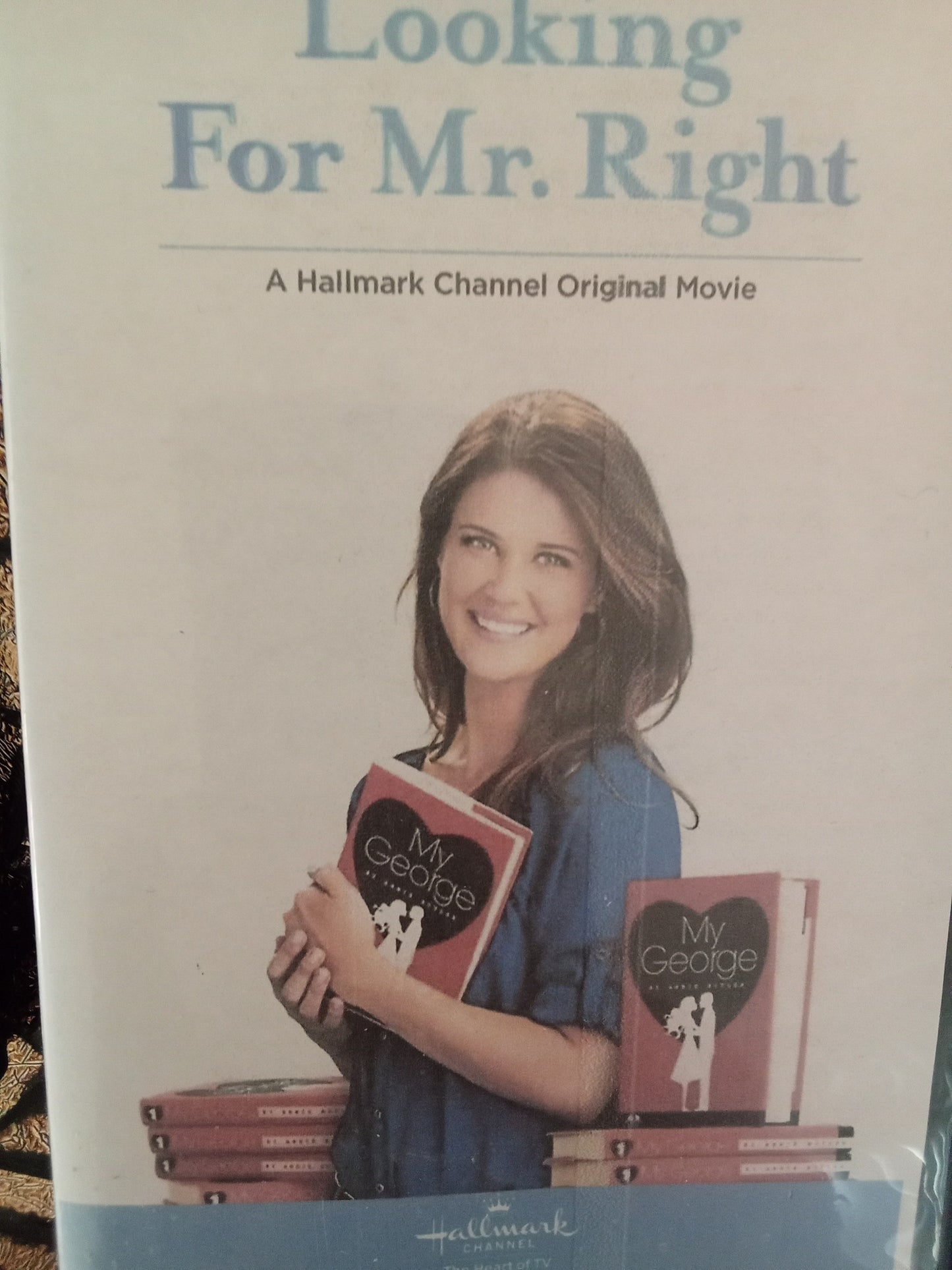 Looking For Mr Right (2014) DVD with Sarah Lancaster in a DVD CASE with Cover Art **CASE SALE $14.25