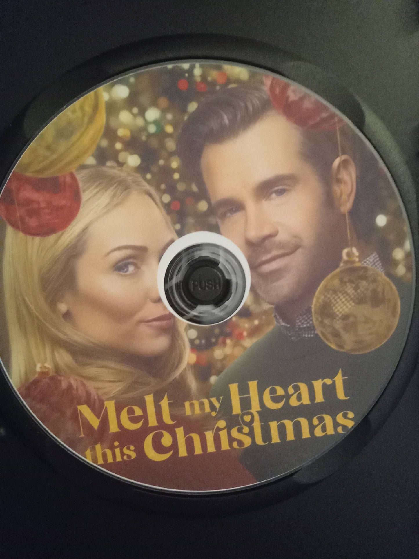Melt My Heart (2025) DVD with Laura Vandervoort & Stephen Huszar in a DVD CASE CASE SALE $14.20