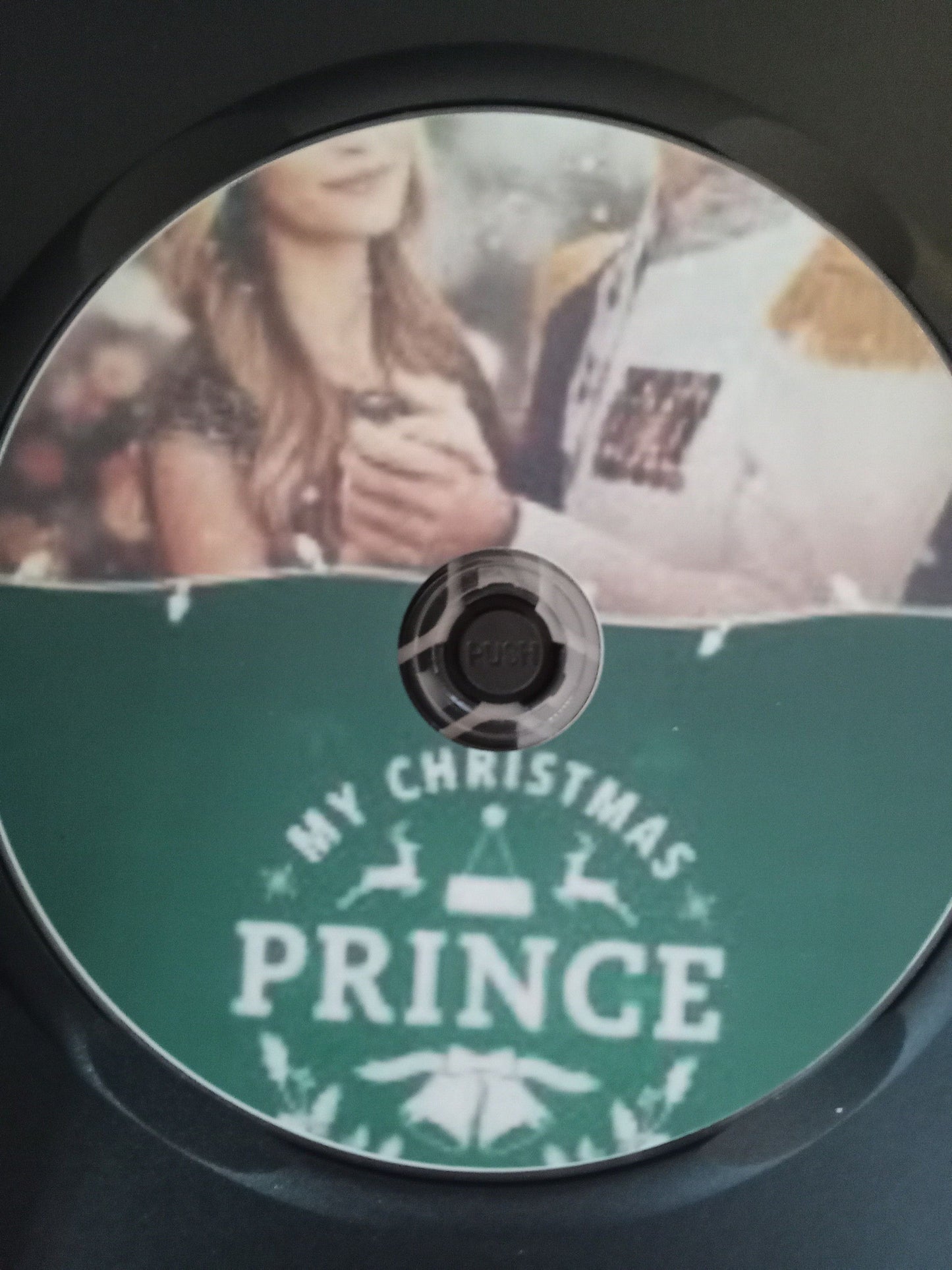 My Christmas Prince (2017) DVD with Alexis Knapp in a DVD Case with the cover art **SALE**
