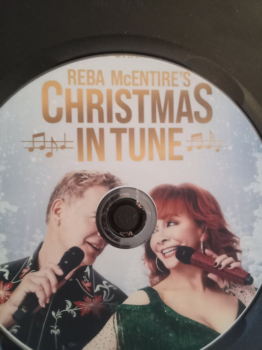 Reba McEntire's Christmas In Tune (2021) DVD with Reba