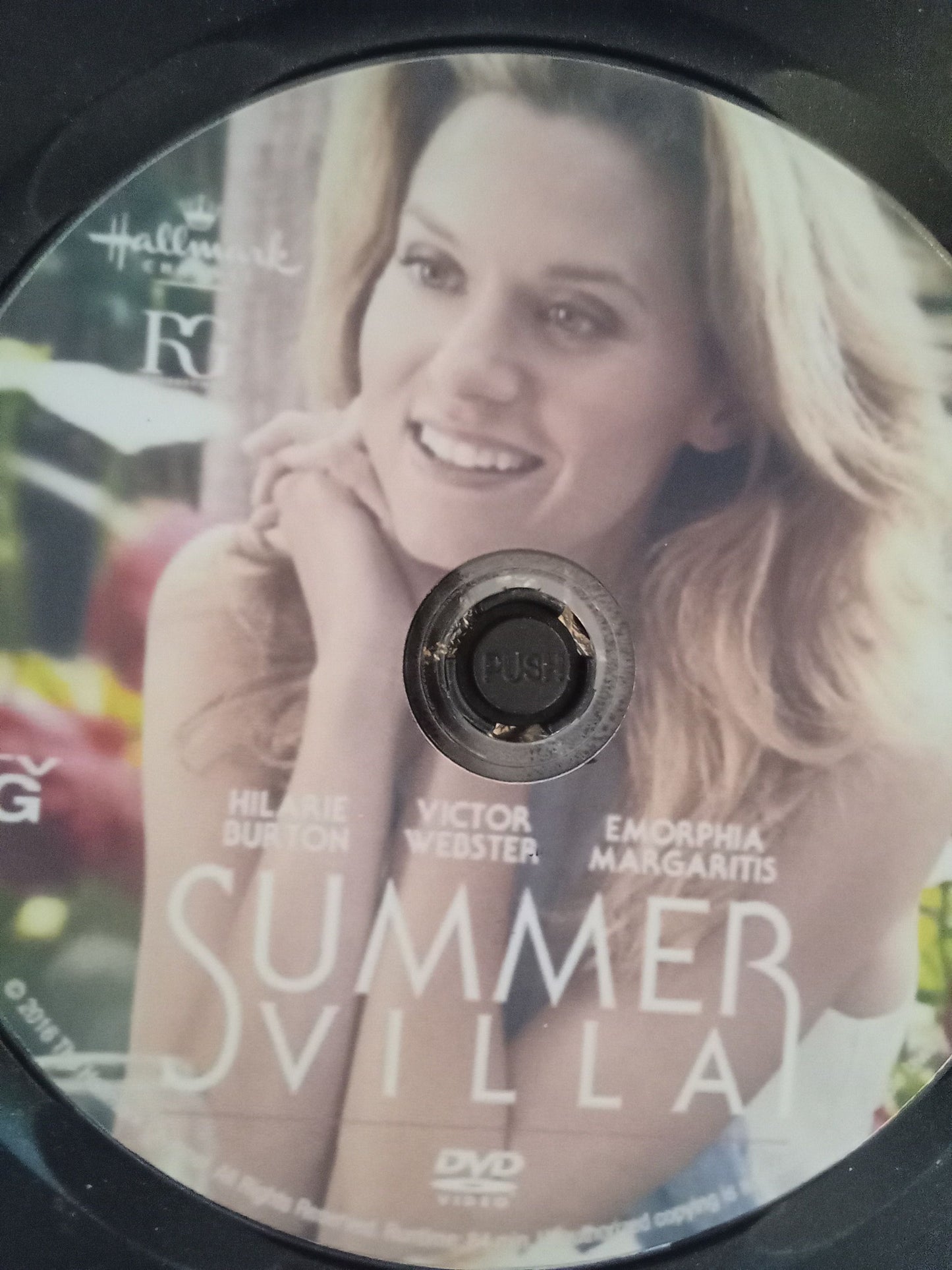 Summer Villa (2016) DVD with Hilarie Burton & Victor Webster in a DVD Case with Cover art
