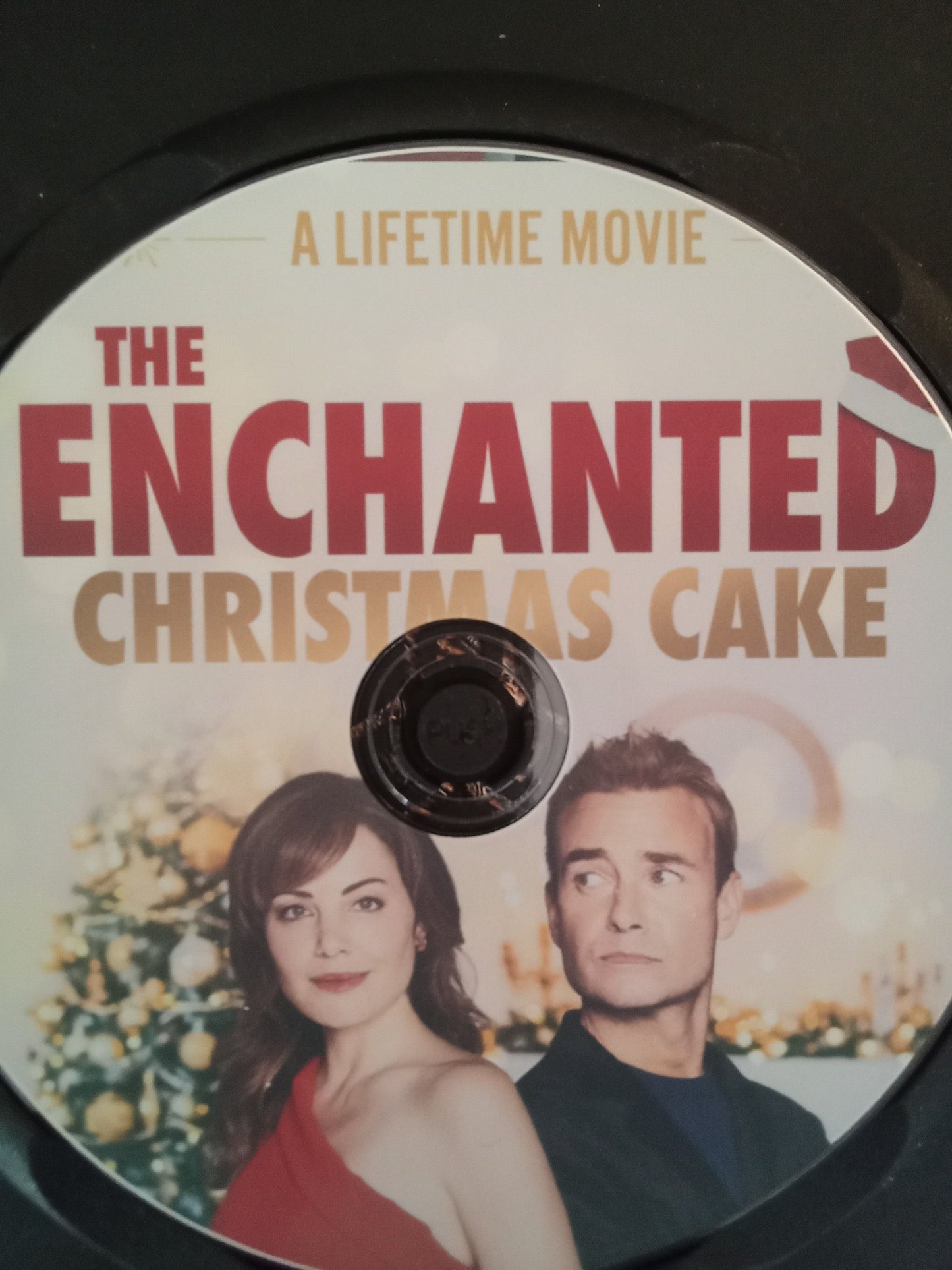 The Enchanted Christmas Cake (2021) DVD with Erica Durance & Robin Dunne